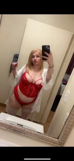 Bbw Snow bunny image 10