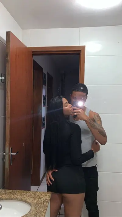 Novinha morena foi vazada levando rola, caiu na net putinha safada cover image