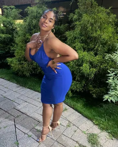Jamaican 81 (thick milf) cover image