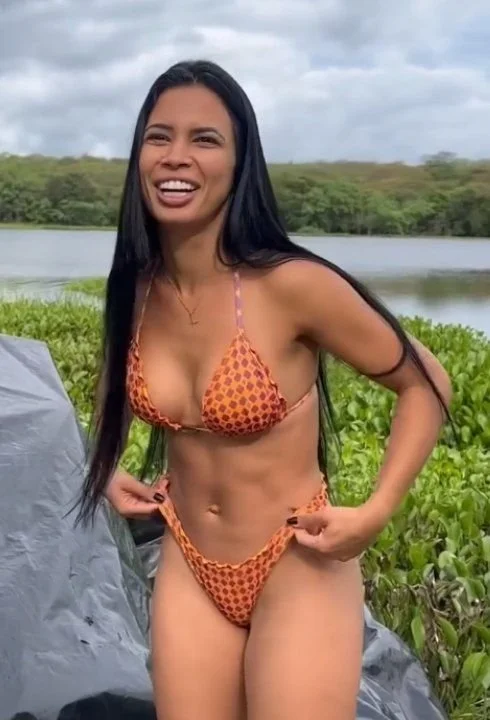 Vanessa Raquel image 7