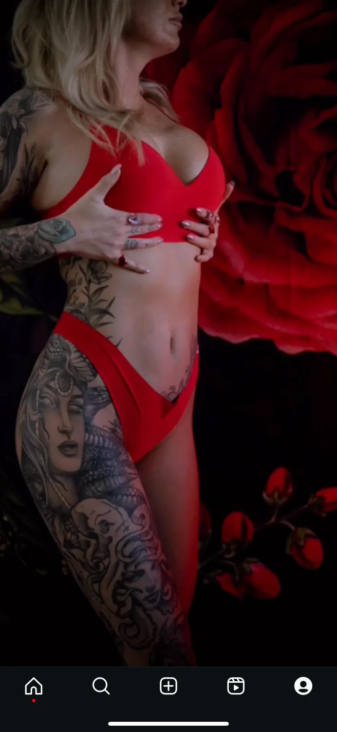 Mel’s 🔥 Boudoir image 19