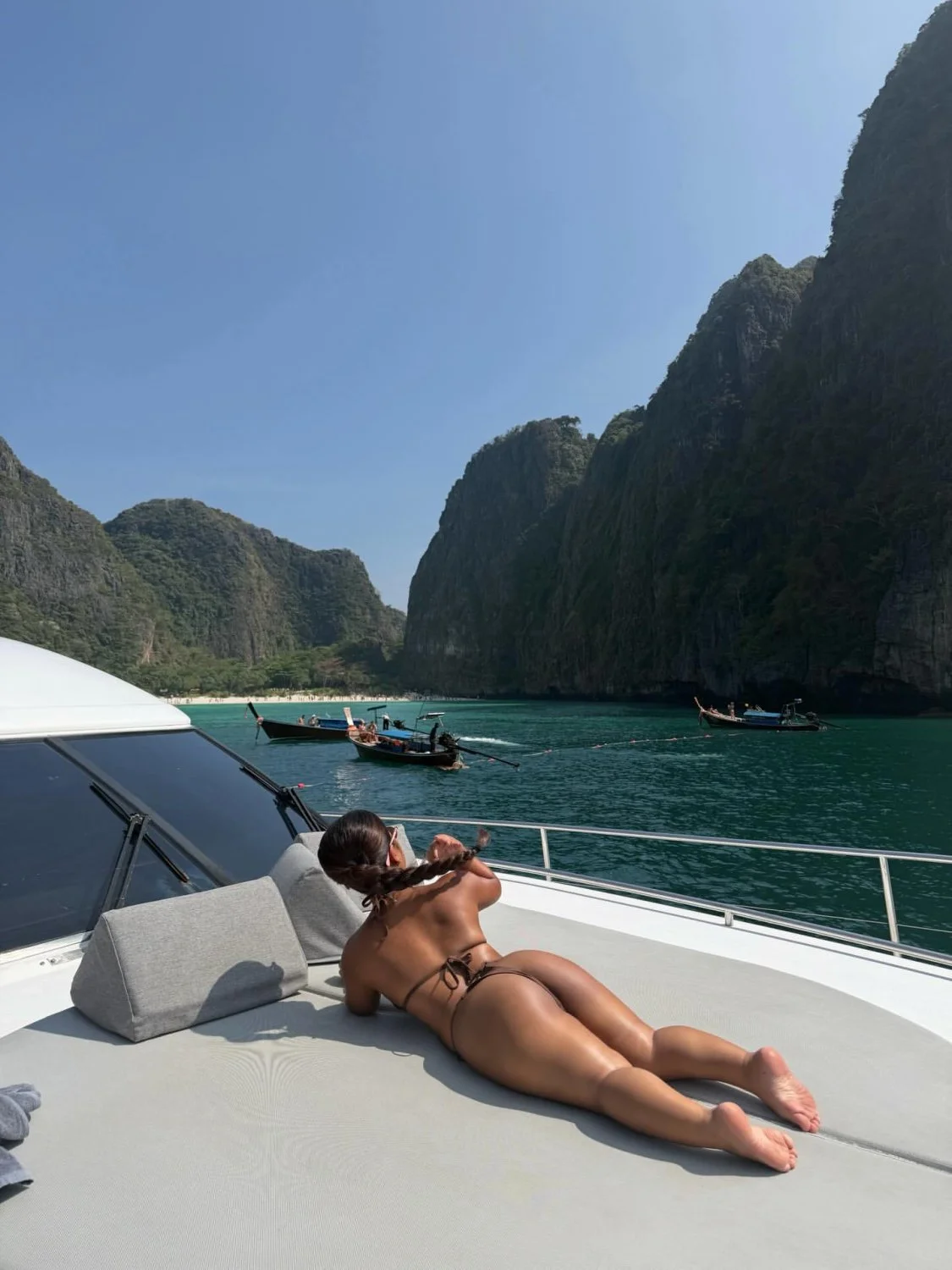 Hear me out about this fun size Asian ABG fuck toy image 7