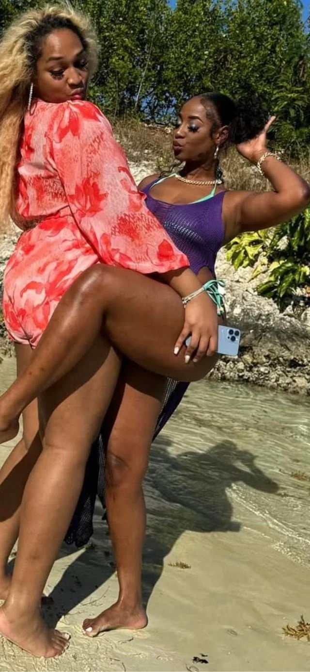 Blueface sister image 4