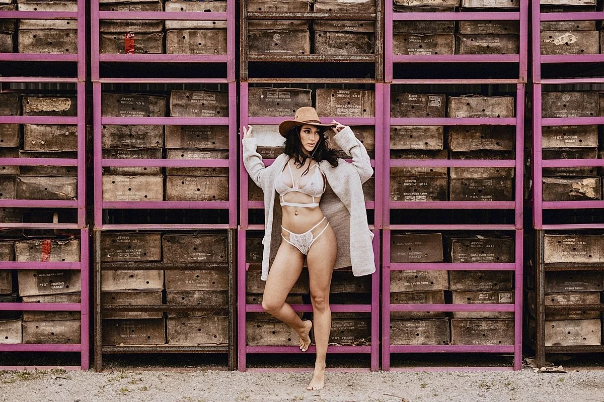 Farm girl boudoir image 18