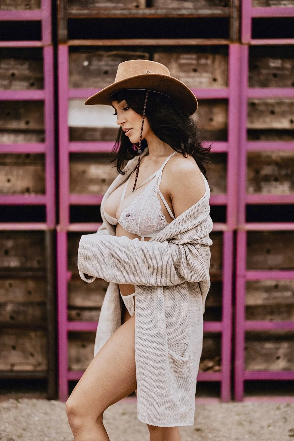 Farm girl boudoir image 20