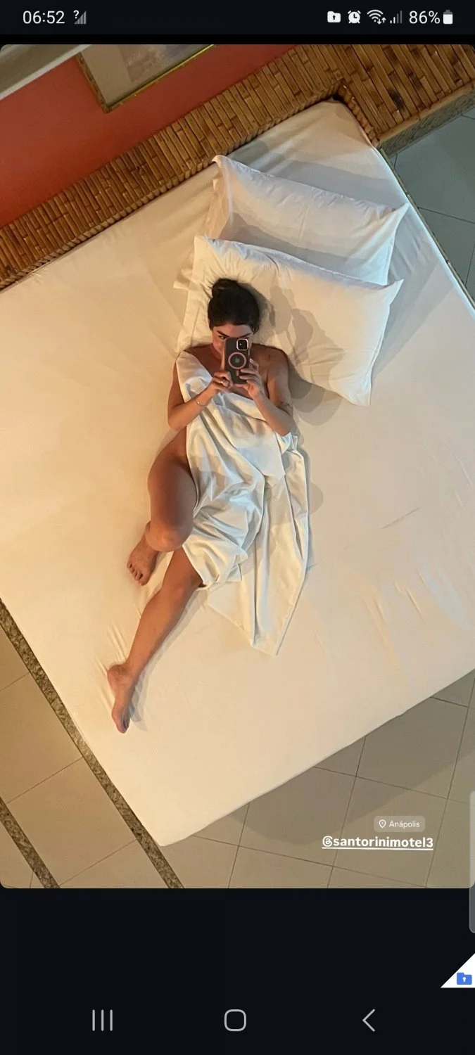 delicia de famosinha image 2