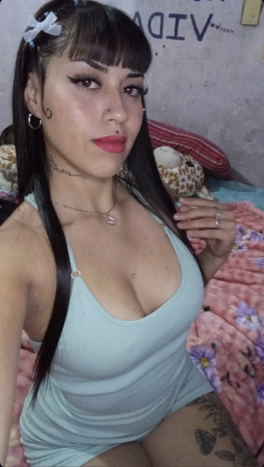 Argentina hermosa hembra de zona sur 💕 image 14
