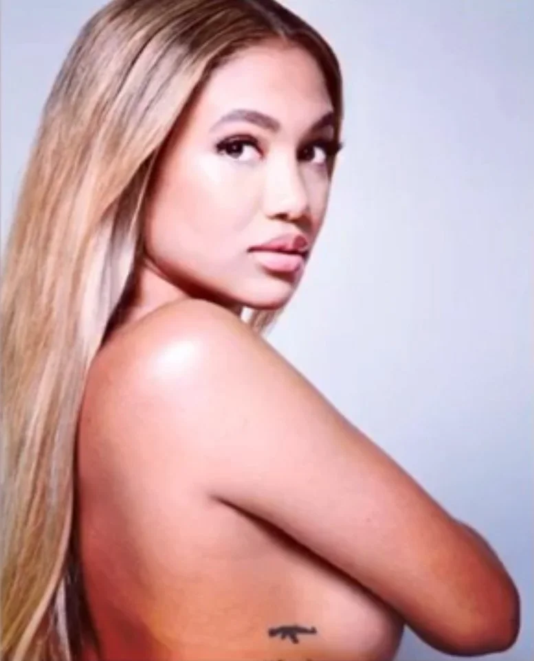 Paige Hurd so god damn sexy image 4