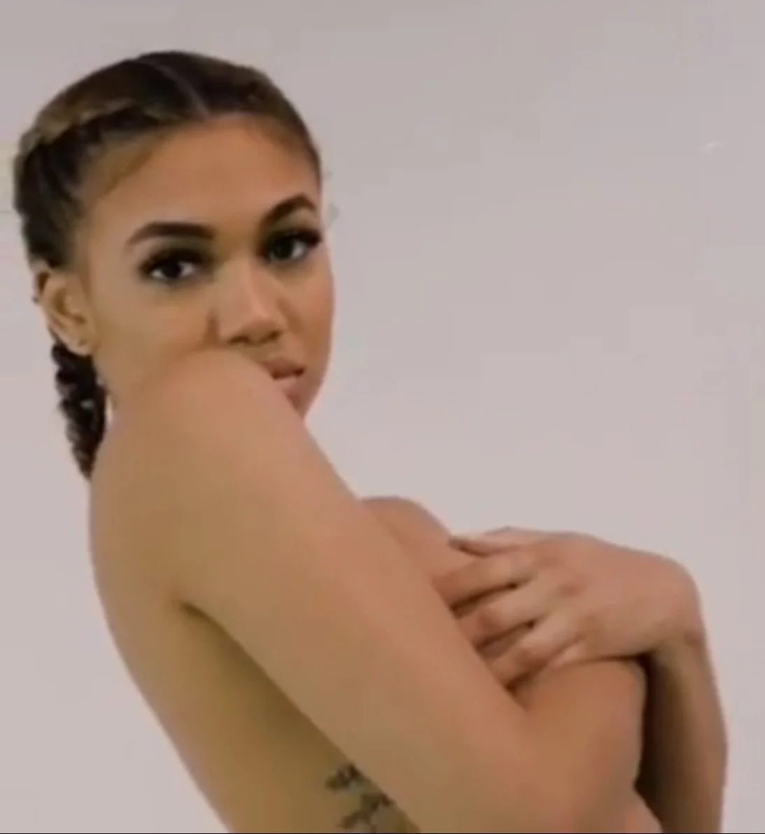 Paige Hurd so god damn sexy image 5