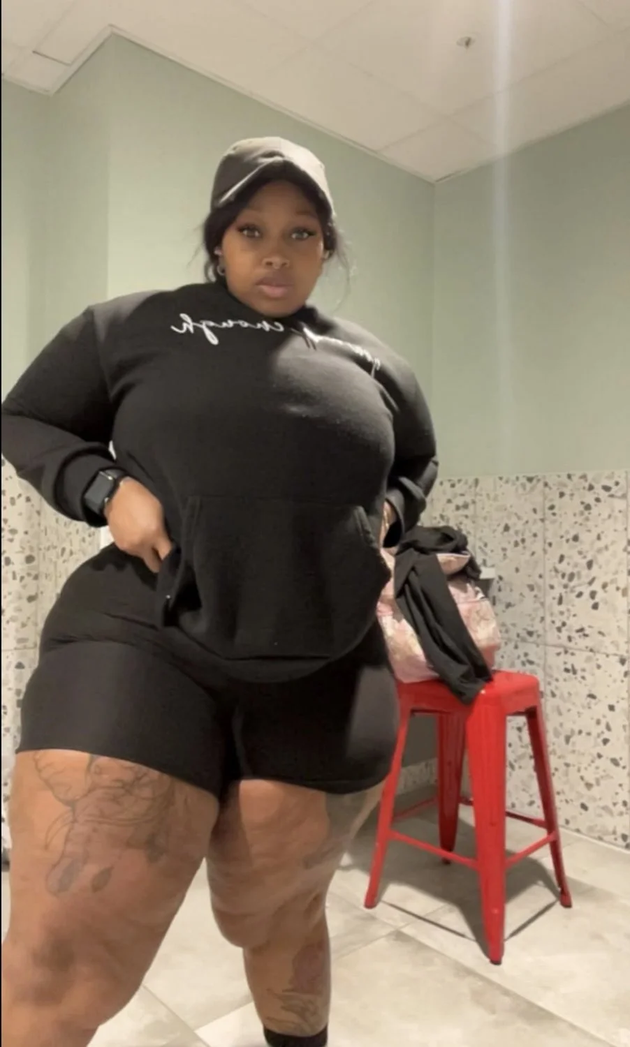 Big sexy and chocolate image 8