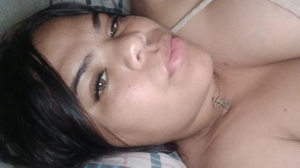 Amateur Karla From Venezuela With Colossal Tits & Beautiful Pussy image 13