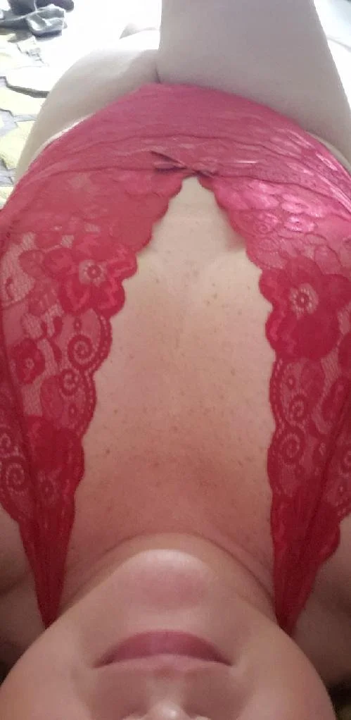 Milf soccer mom image 2