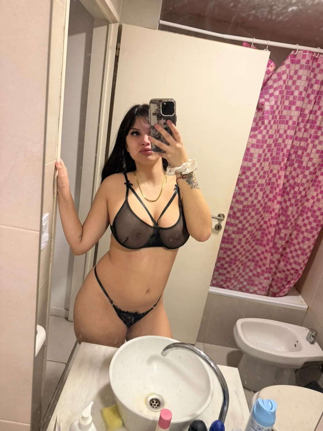 Morocha Hermosa Latina image 4