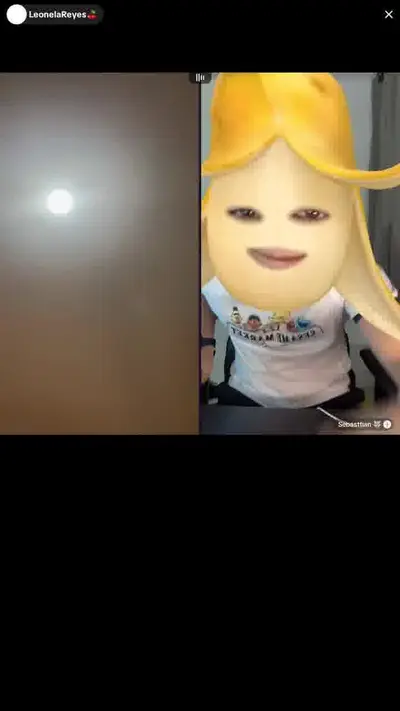 tiktok live latina flash cover image