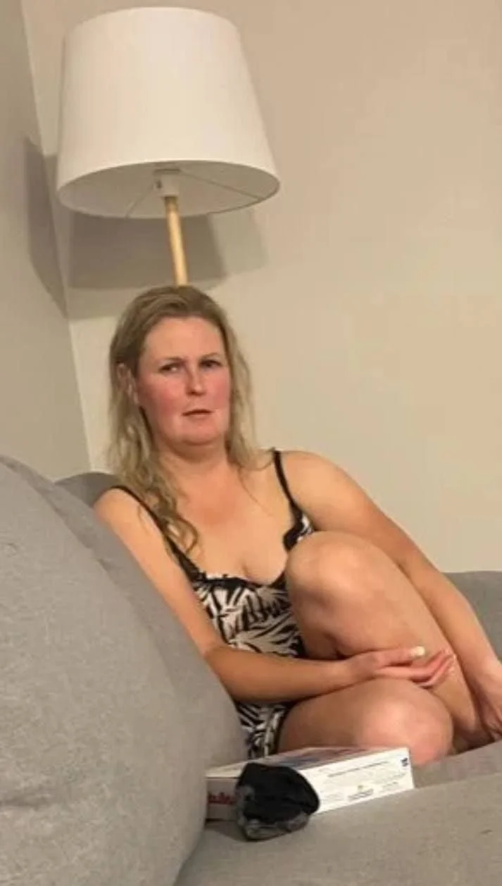 Slut image 7