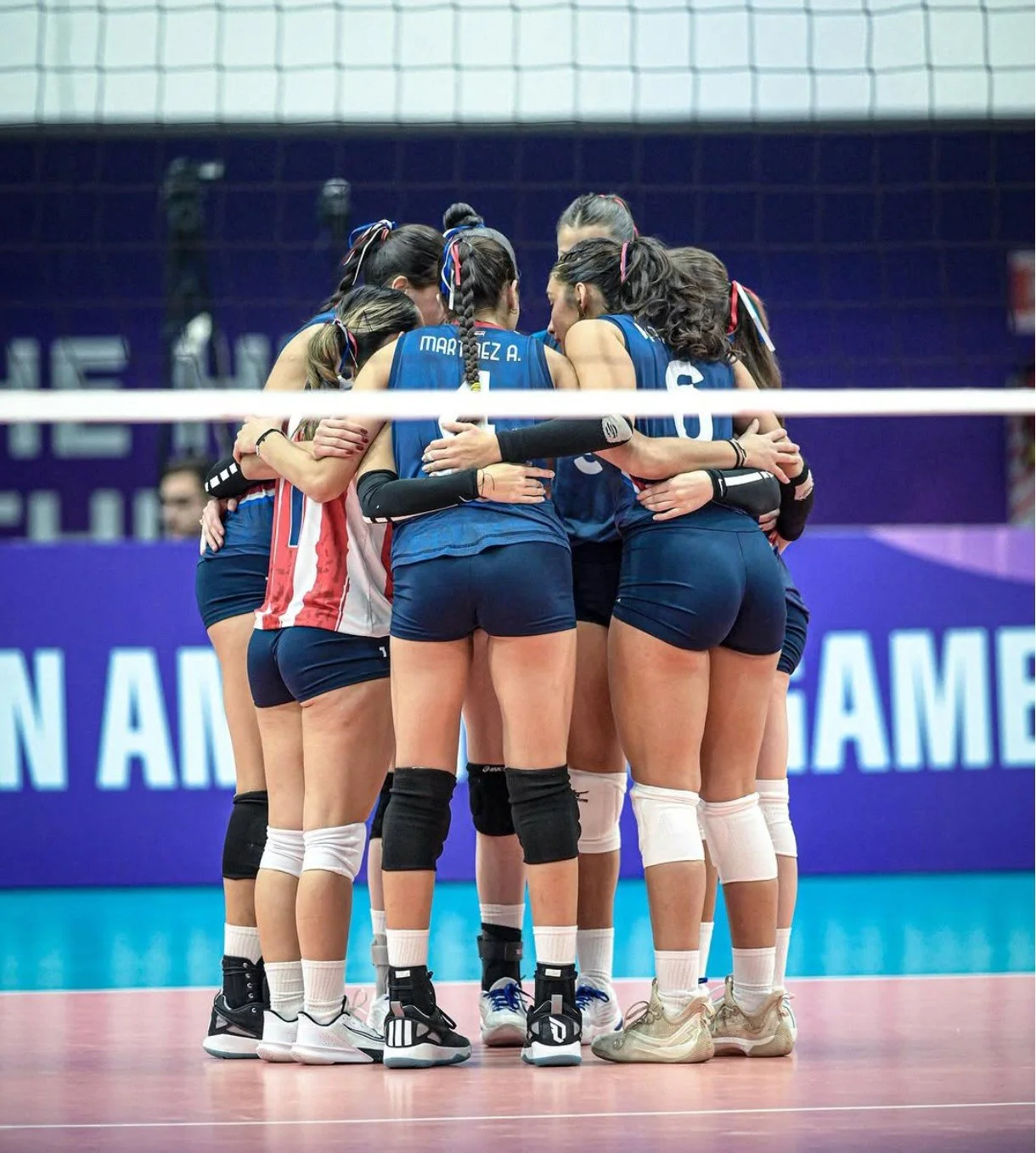 Jugadora de voley sofi paredes paraguaya culona image 21