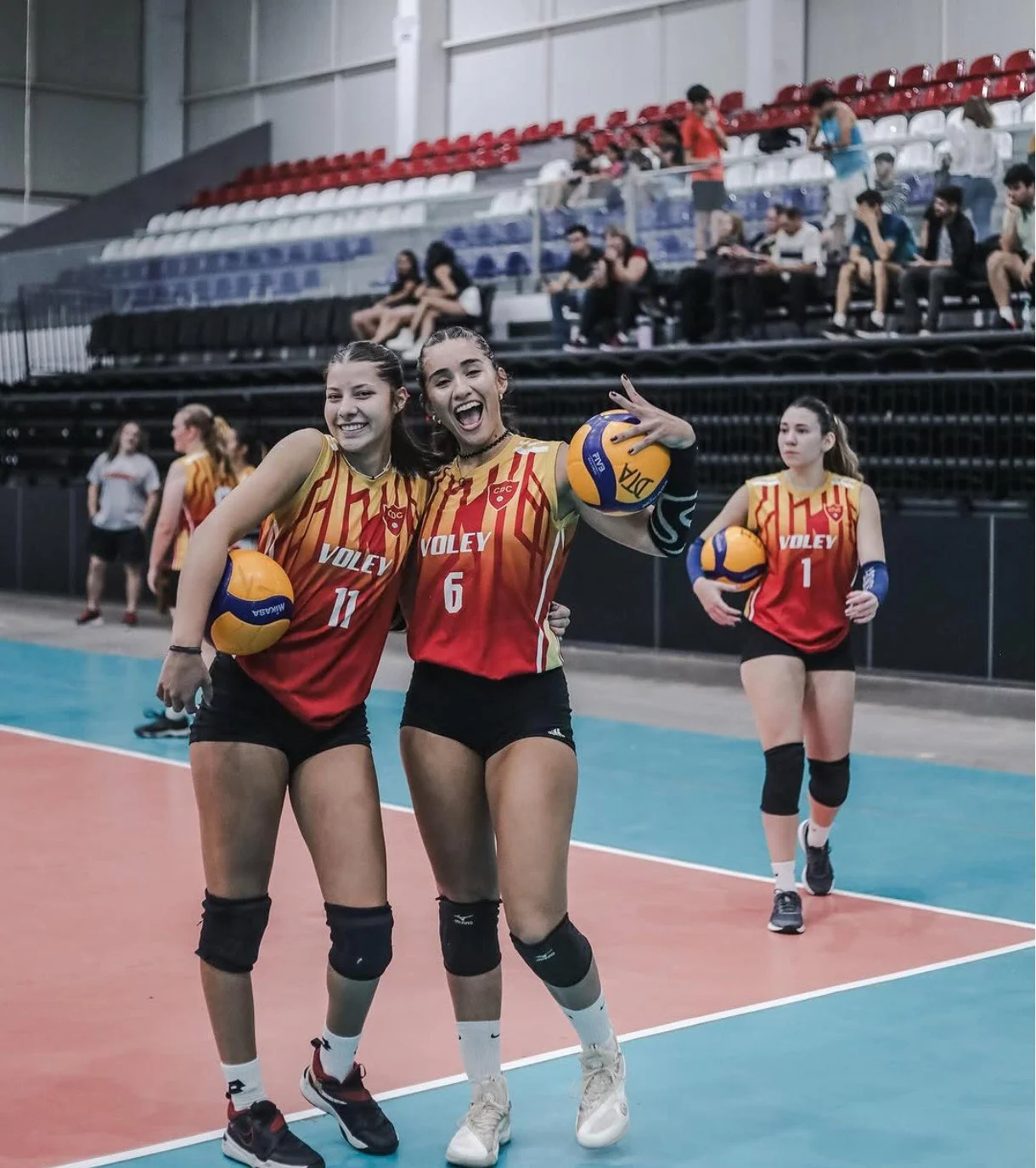 Jugadora de voley sofi paredes paraguaya culona image 23