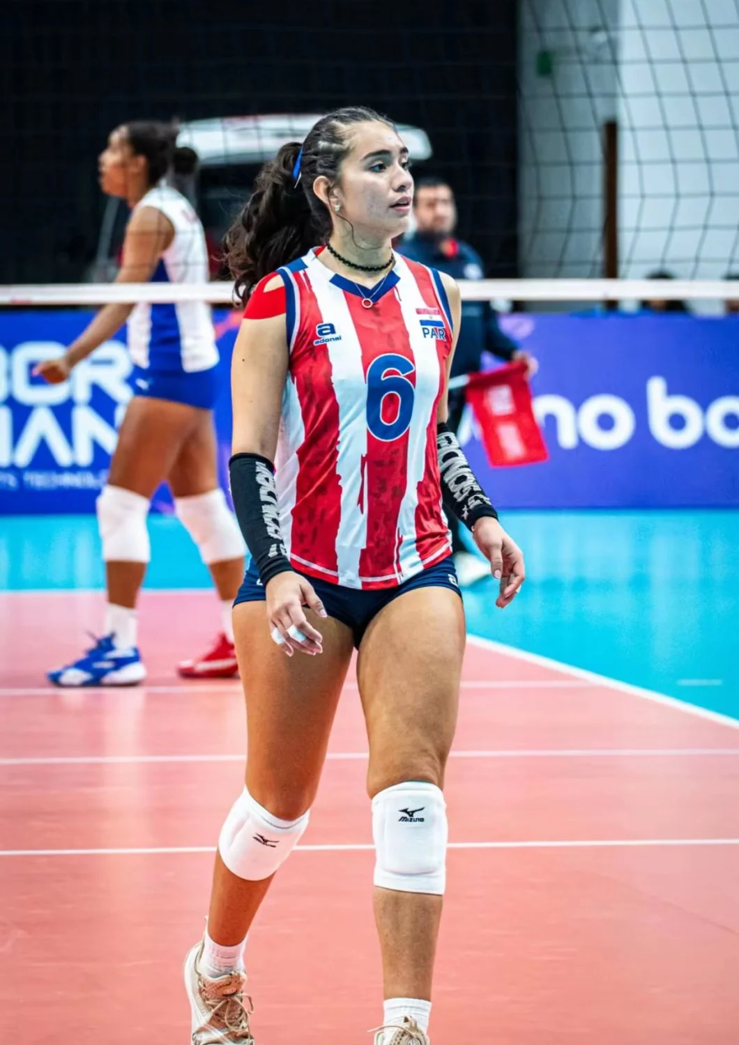 Jugadora de voley sofi paredes paraguaya culona image 3