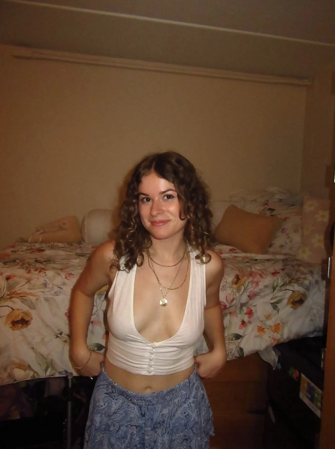 College girl came over and fucked image 5