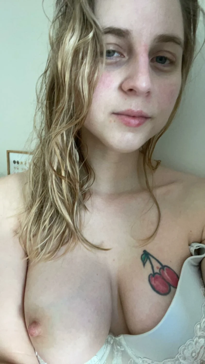 Websluts caught image 3