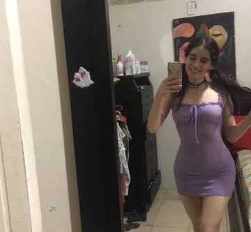 Stefany Nicole Bravo image 4