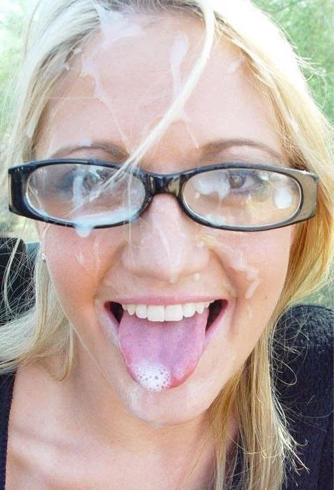 Facial sluts image 6