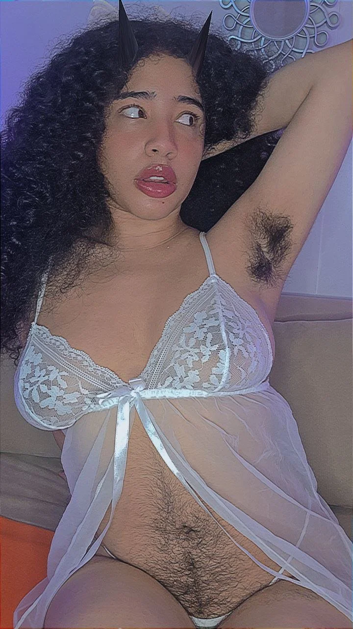 beautiful hairy columbian image 19