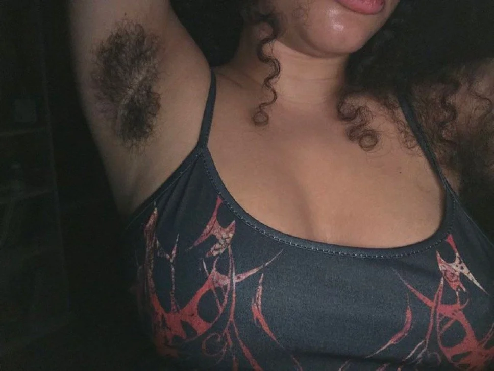 beautiful hairy columbian image 36