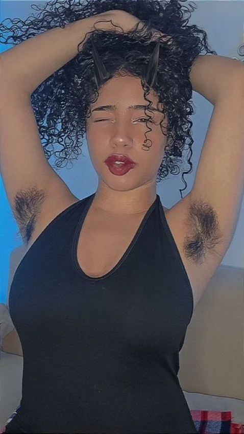 beautiful hairy columbian image 37