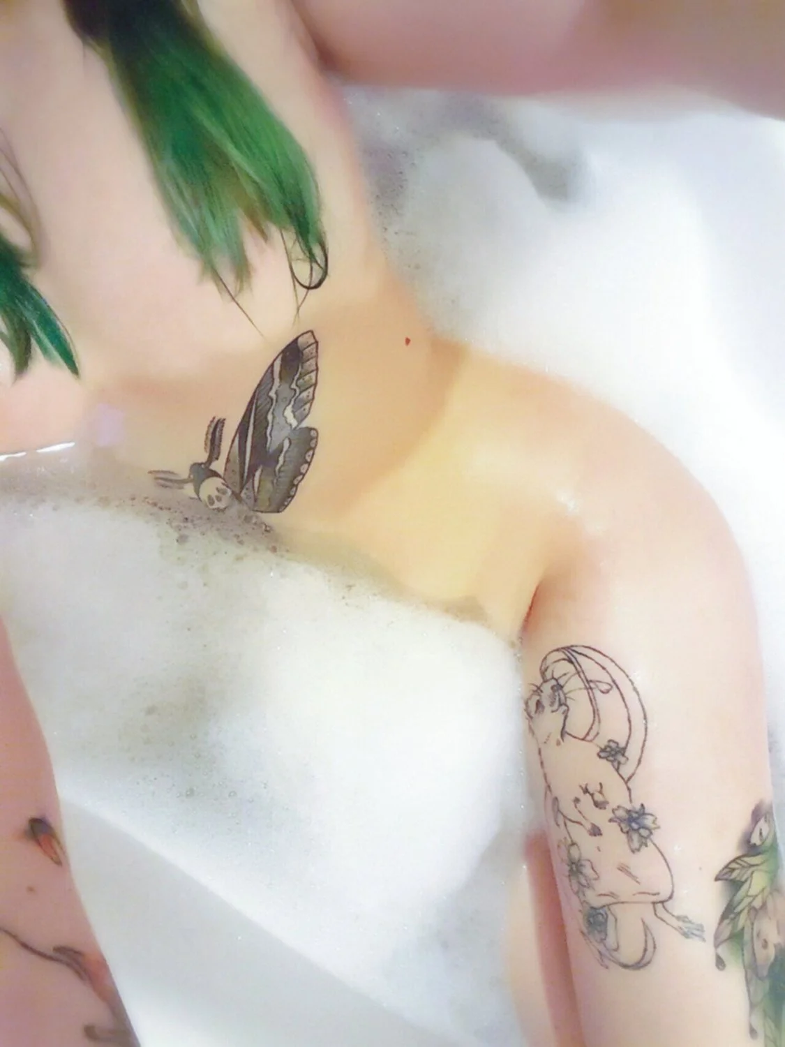 Sexy tattooed college slut drops image 46