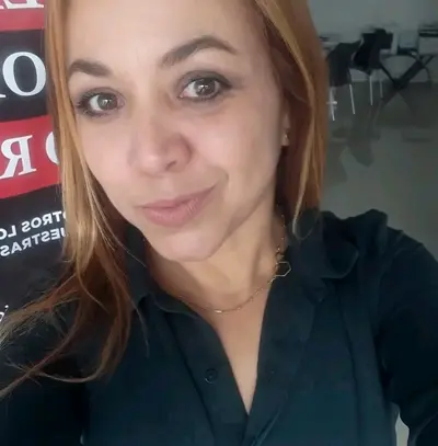 Ximena De León🇲🇽RT cover image