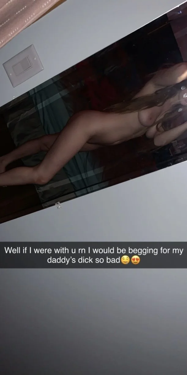 snap sluts from my eyes only main image