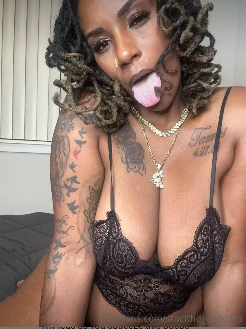 stacithe_goddess image 2