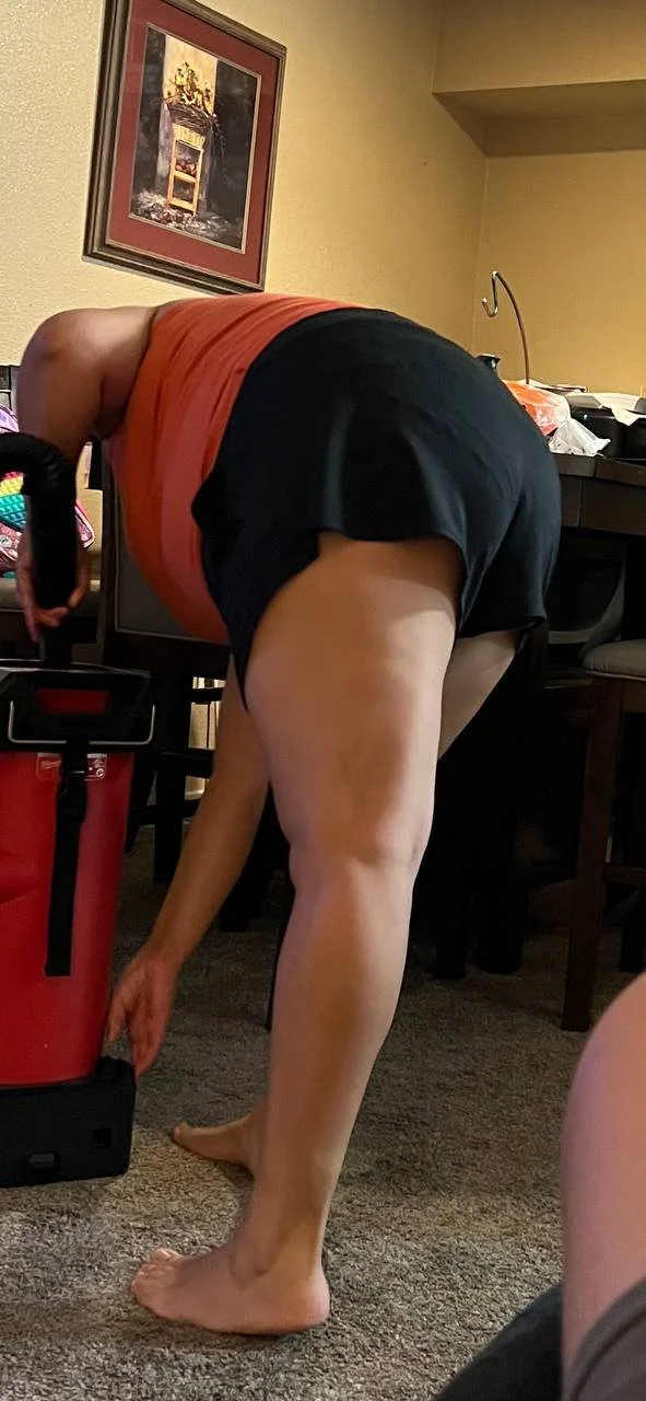Sharing more of my sister slut 😈😈 webslut Marcy image 2