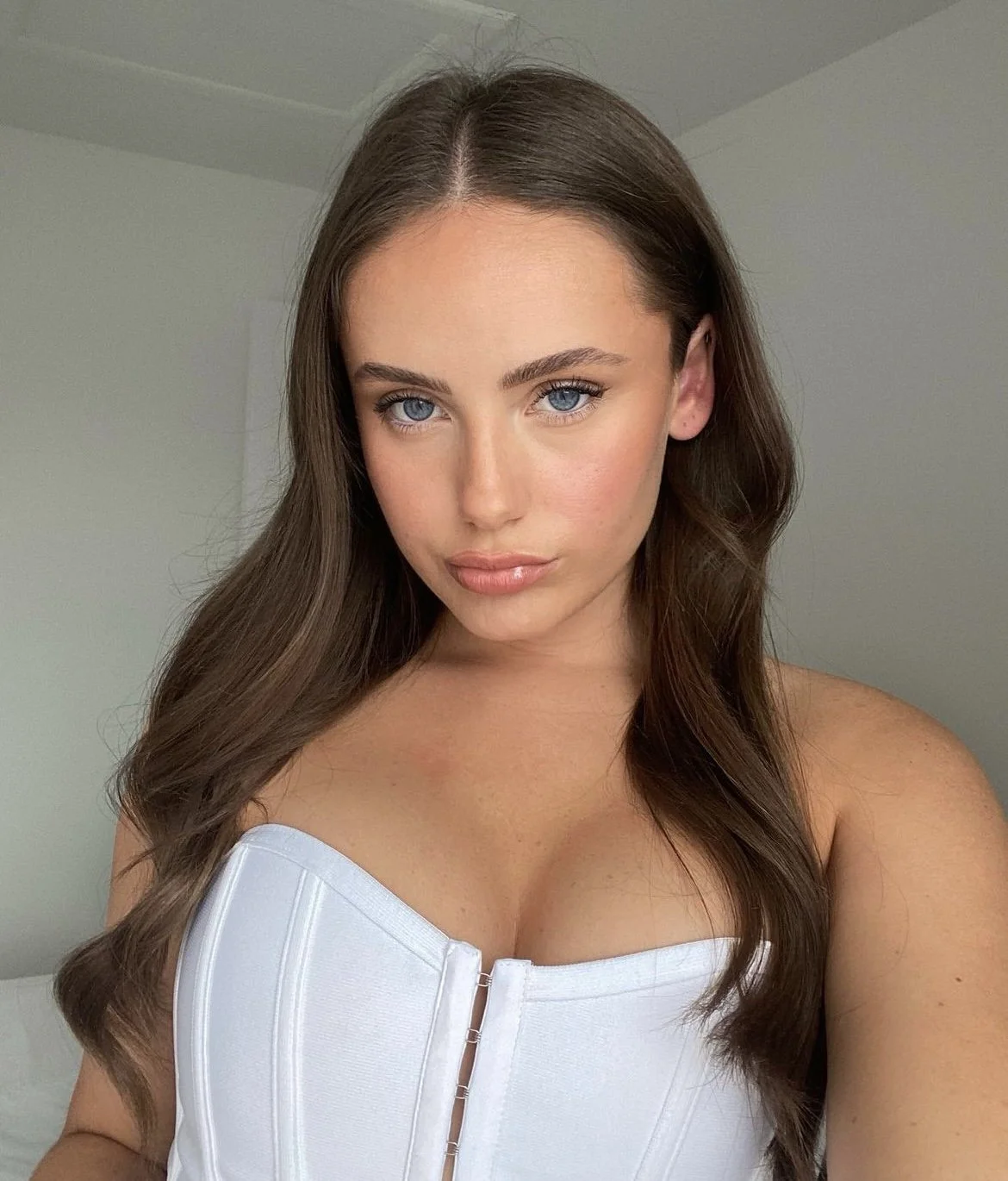 Norwich girl Caitlin exposed image 22