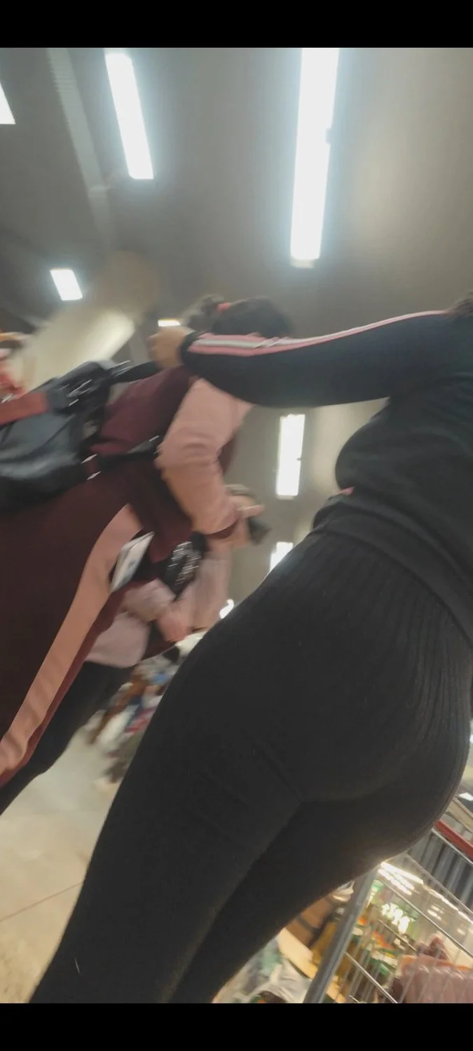 Ass in public 13 ( big ass ) image 24