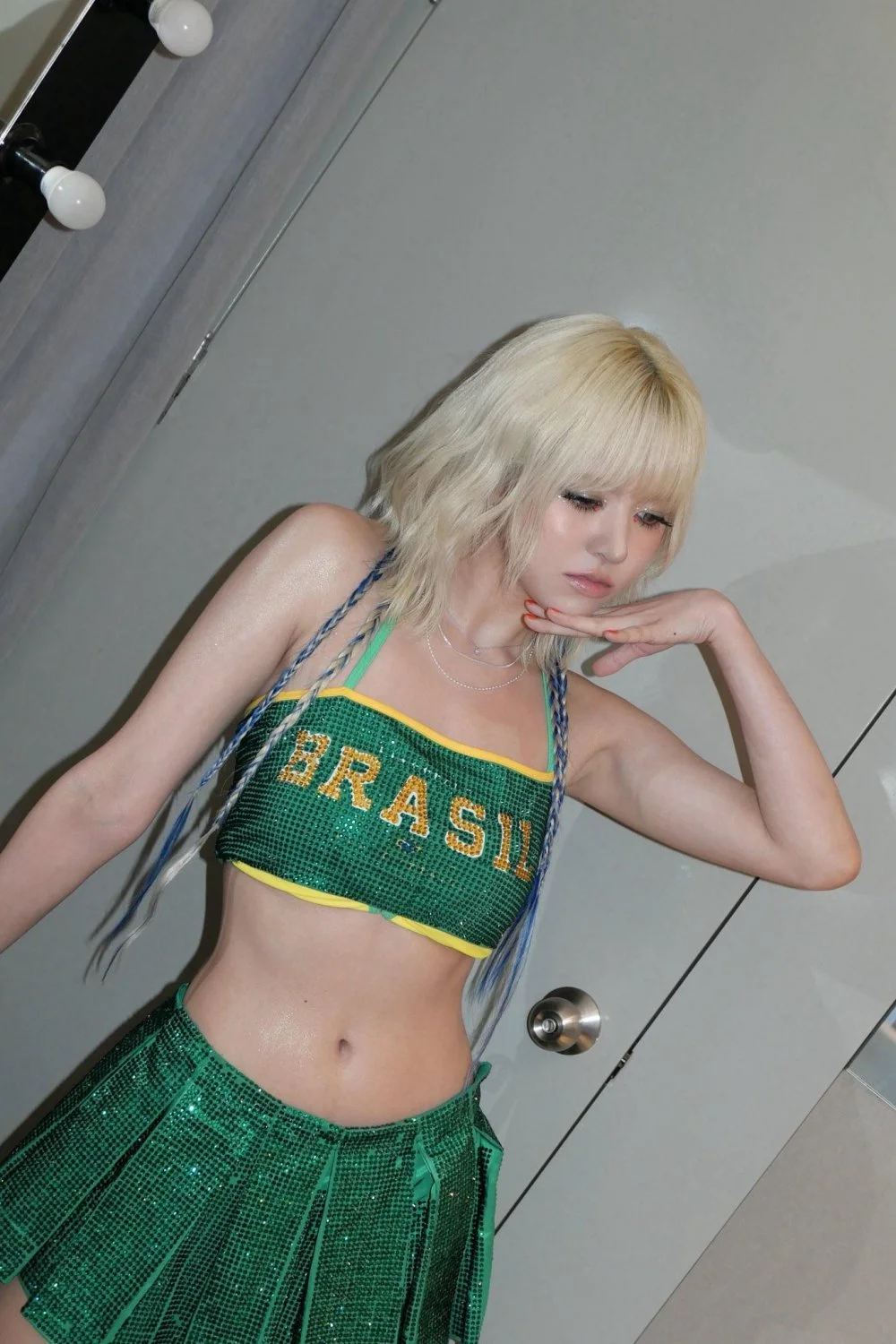 Random Idol (Kpop) Pictures 69 image 23