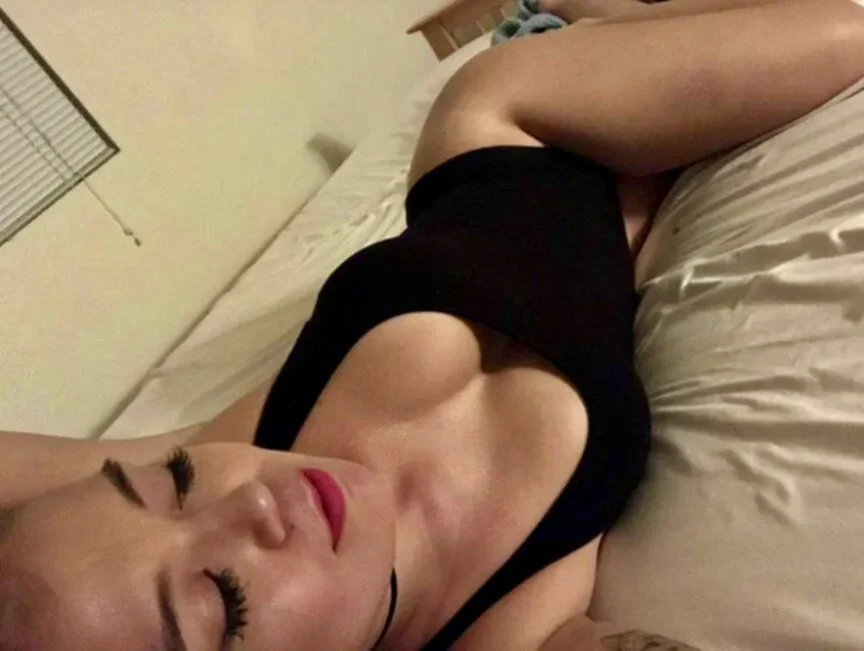 Blonde Slut image 2