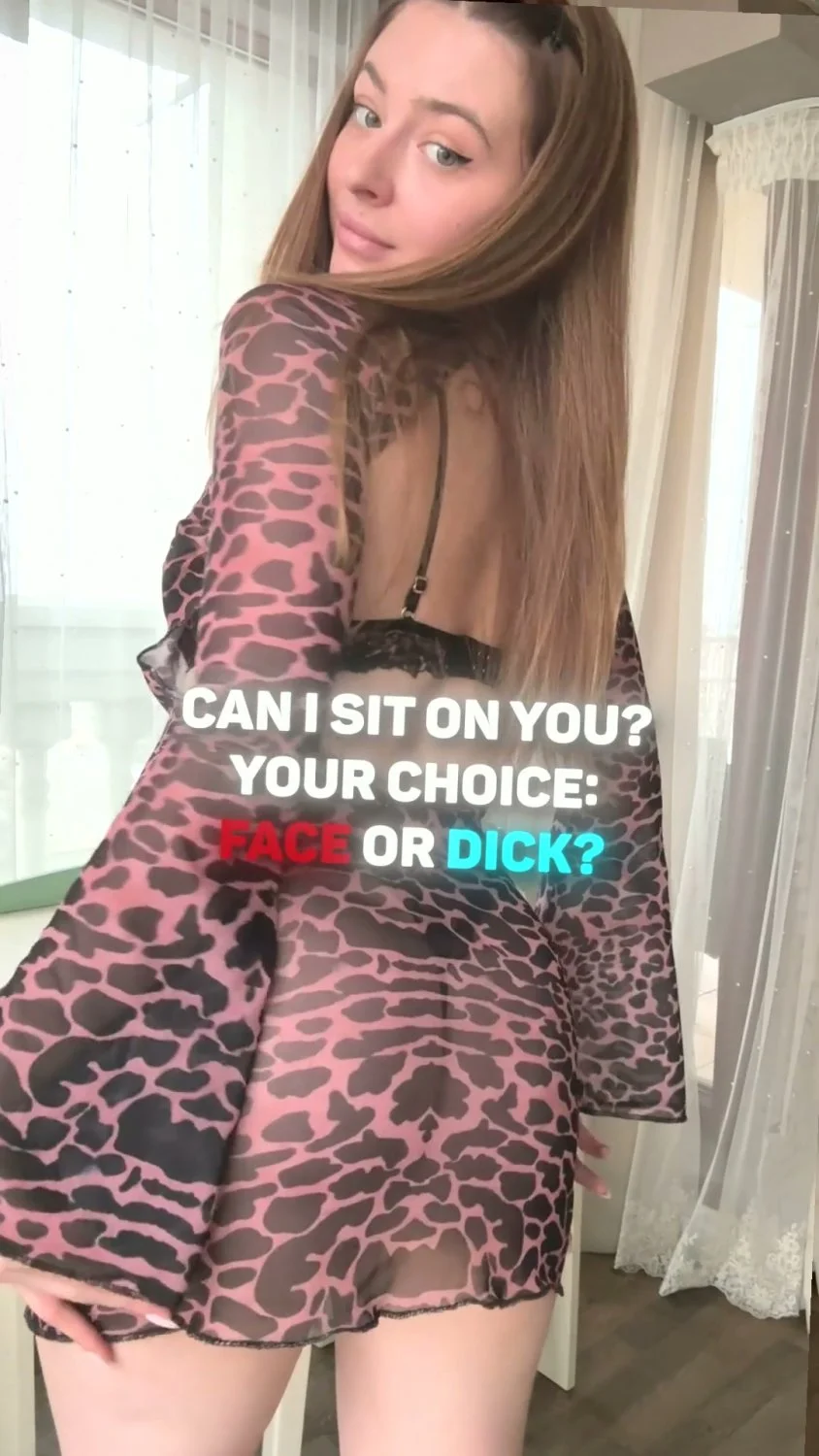 🔞 petite big ass masturbating nude wet pussy 💦🍑 Check my OF image 5
