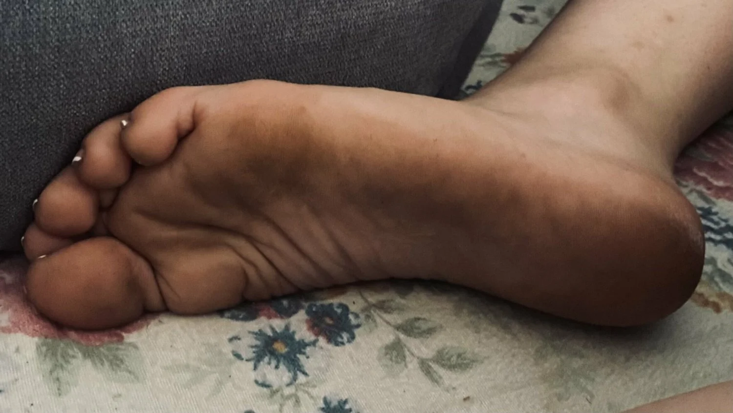 polish gf feet and soles image 11