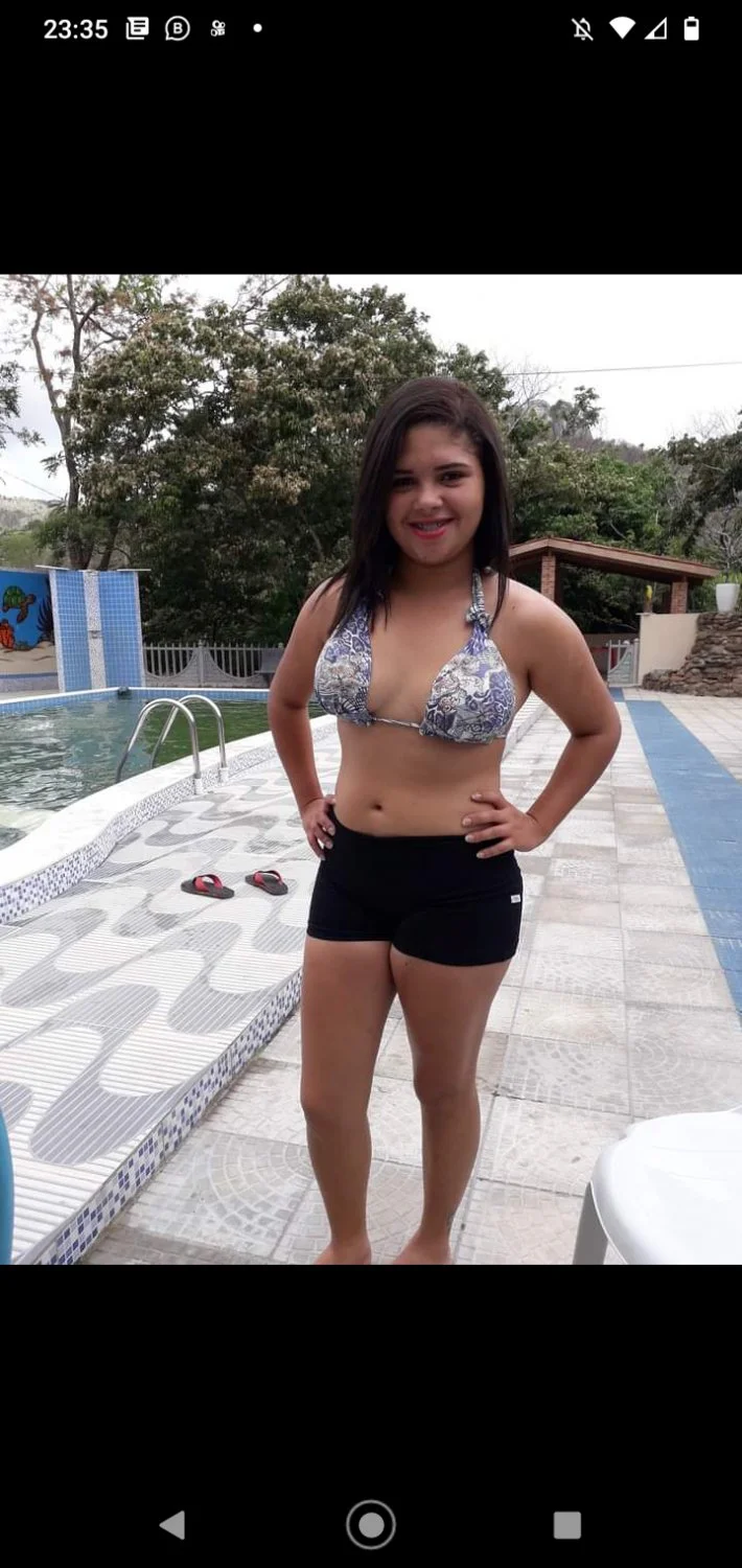Esposa de um seguidor image 12