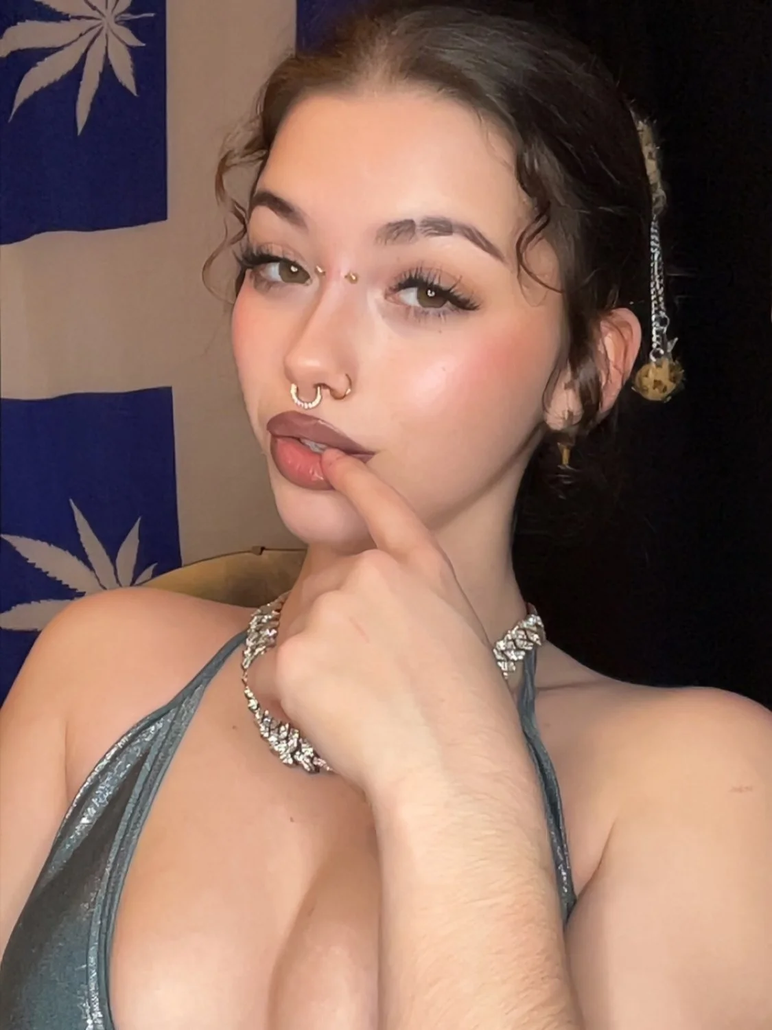 Amateur Teen Hentai Big Ass Thicc Trans image 3