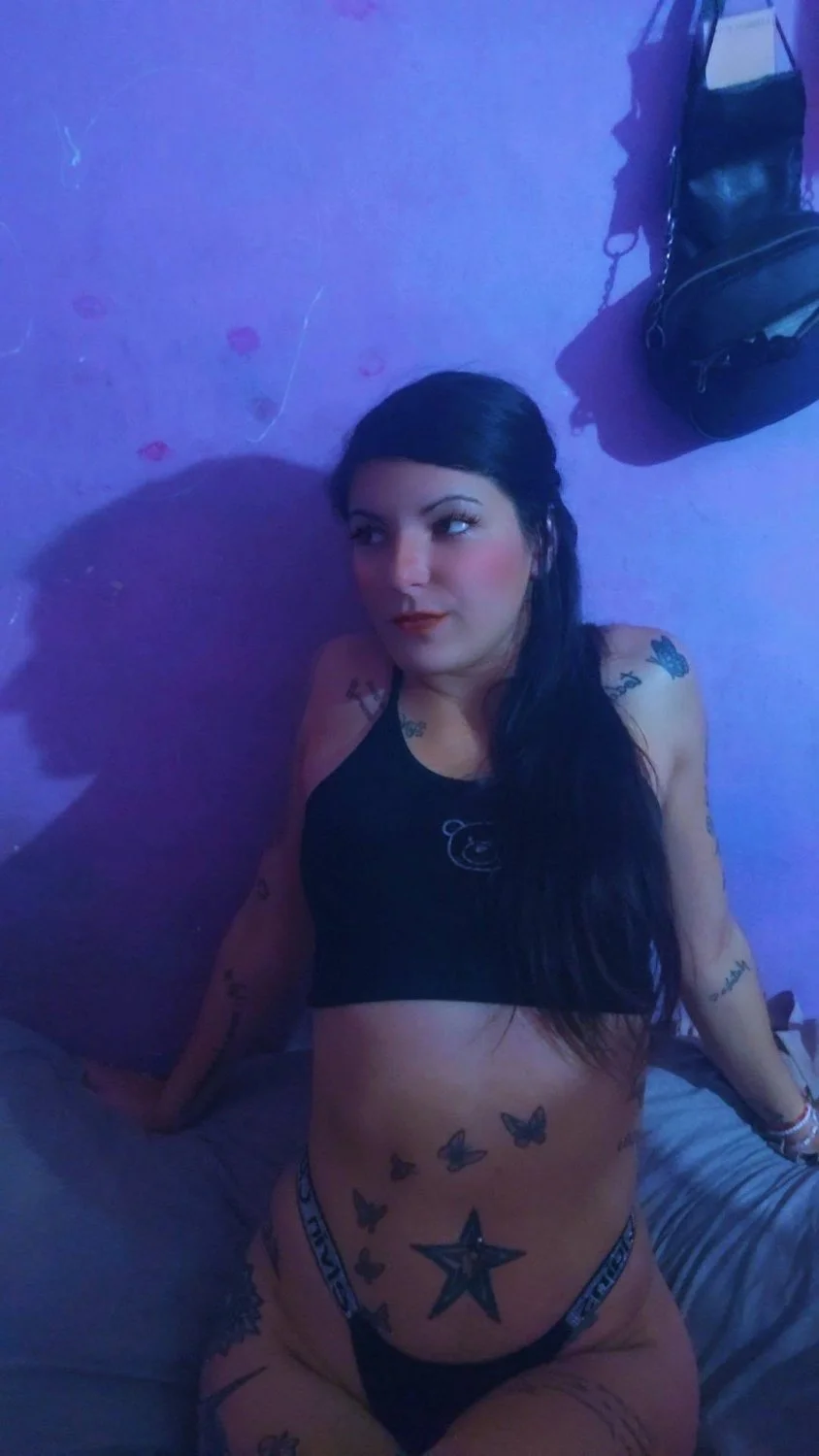 k4r3nn image 16