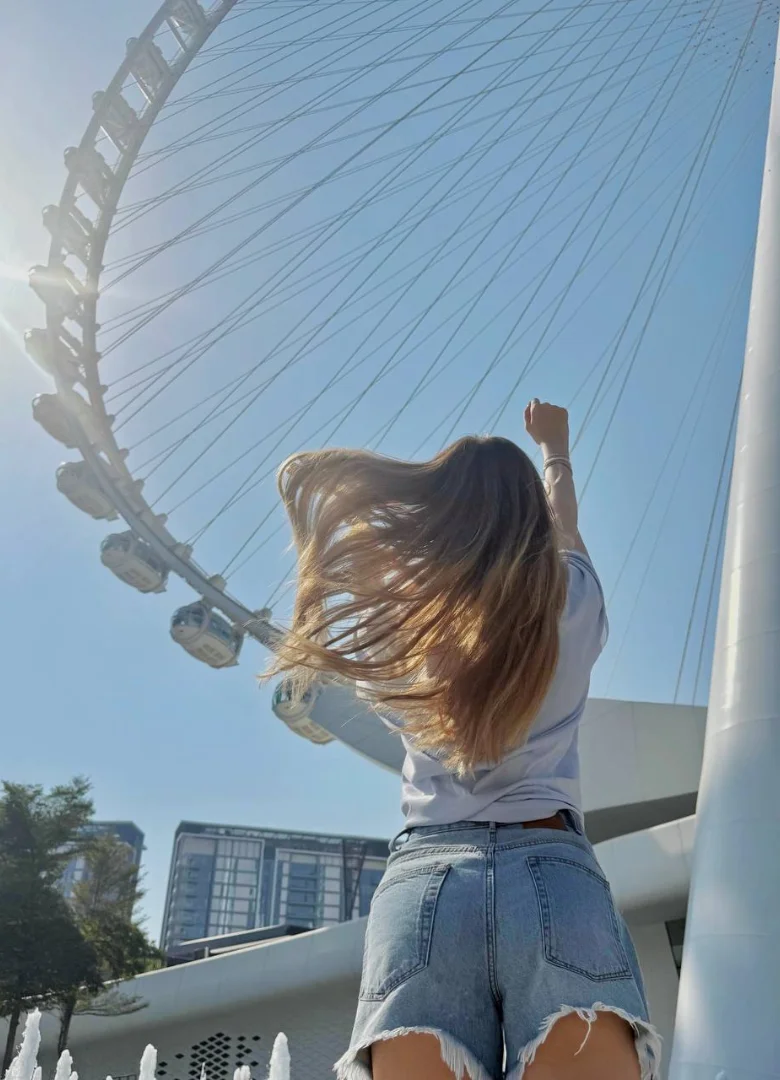 JERK OFF to Mari Kruchkova image 4