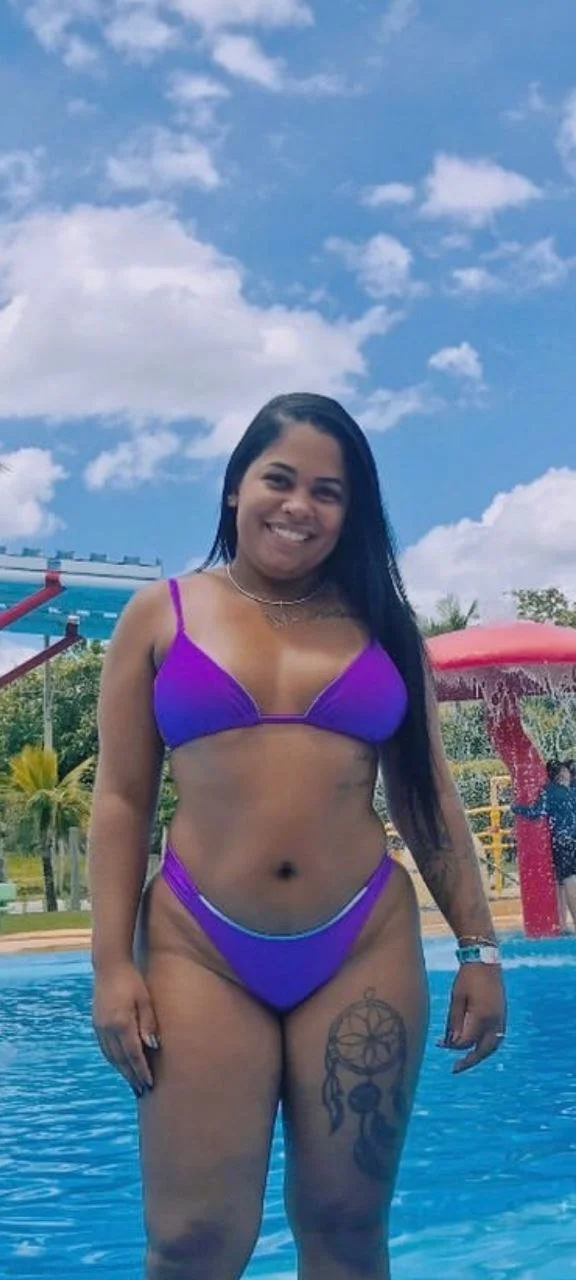 Gorda putona negra baixa renda image 4