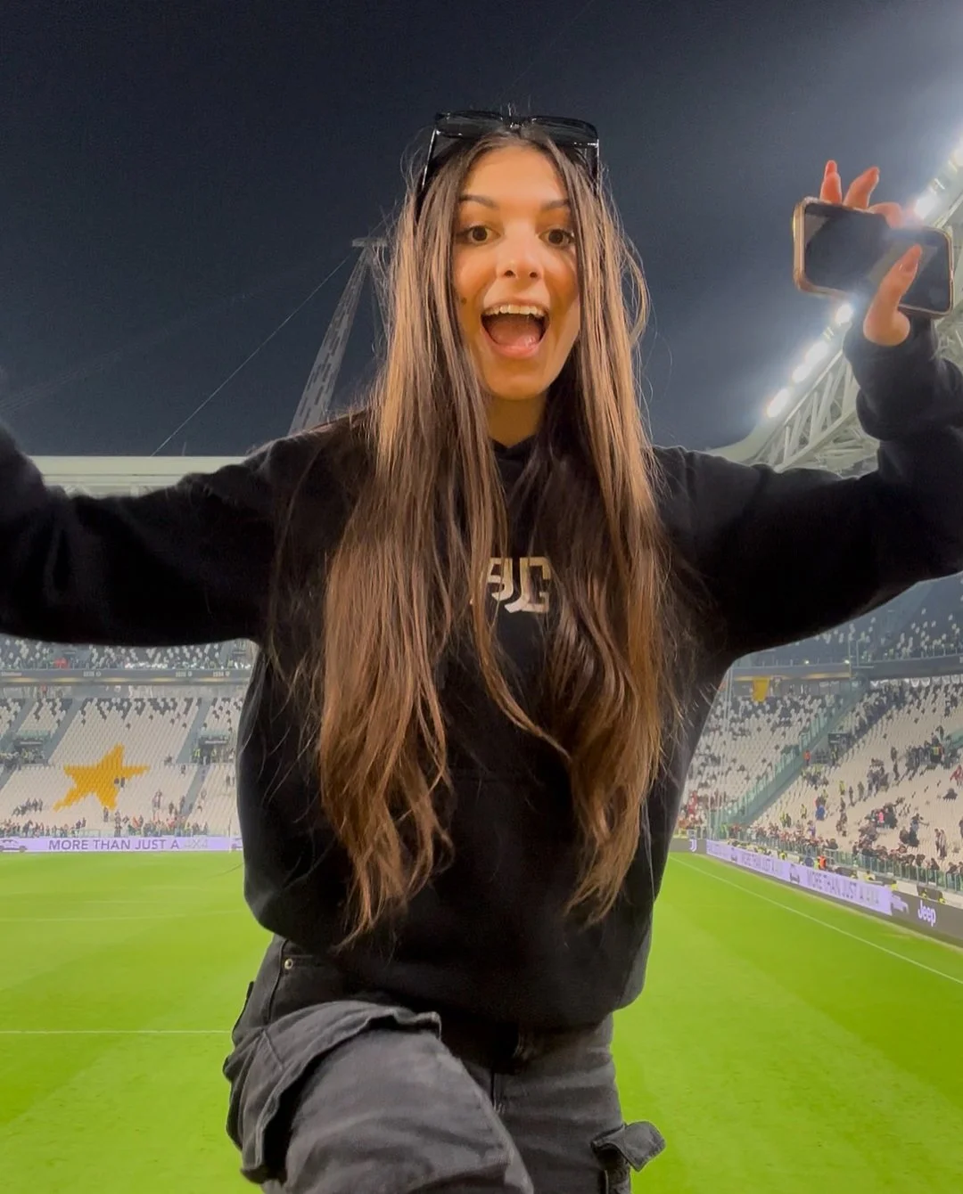 Cristina Colombo hot italian football influencer image 14