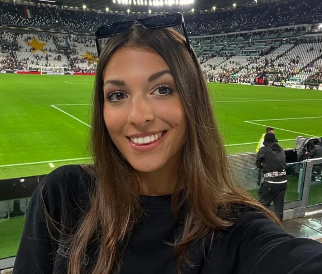 Cristina Colombo hot italian football influencer image 30