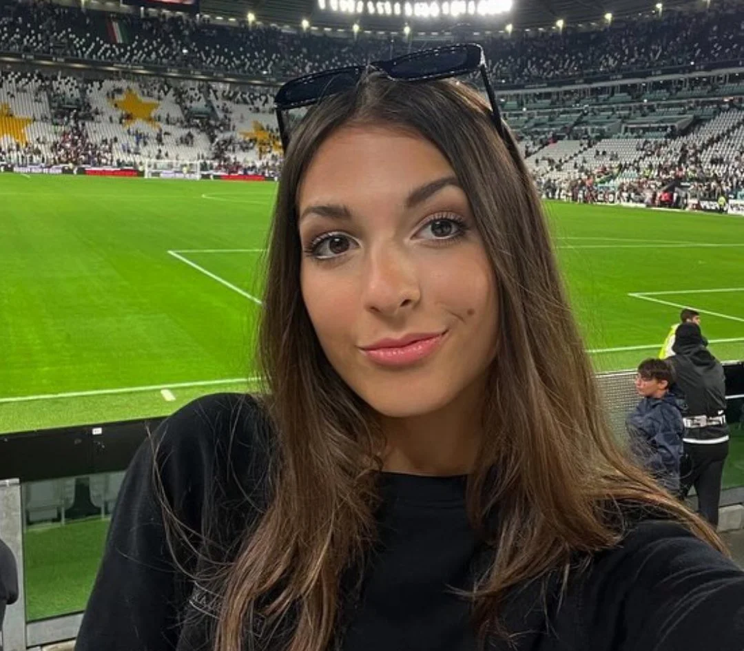 Cristina Colombo hot italian football influencer image 8