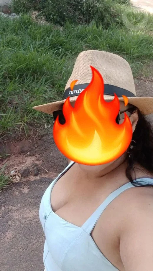 Vizinha safada image 5