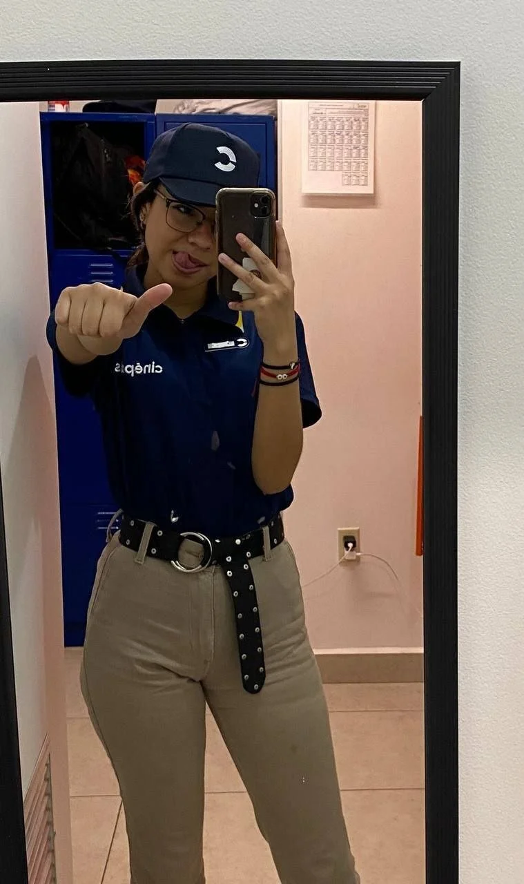 Cinepolis whore 🥵 image 5
